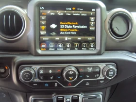 Jeep Wrangler Unlimited 4XE Willys 4x4 HYBRID | $230 BiWeekly / , снимка 15