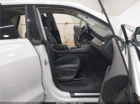 Audi Q8 DIGITAL* OБДУХВАНЕ* ПОДГРЕВ* КАМЕРА* ПАНОРАМА - 52900 лв. / 27047.34 € - 38291775 9