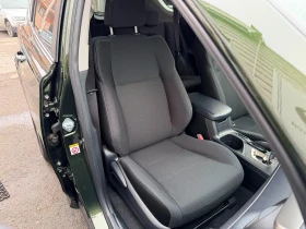 Toyota Rav4 2.0i* 4x4* СЕРВИЗНА КНИЖКА С ПЪЛНА ИСТОРИЯ В ТОЙОТ, снимка 12