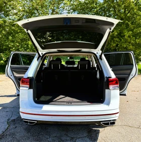 VW Atlas R-Line, 4Motion, IQ light, 7 местен, TOP - 23800 € / 46548.75 лв. - 73025674 6
