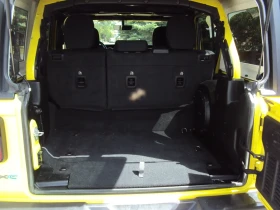 Jeep Wrangler Unlimited 4XE Willys 4x4 HYBRID | $230 BiWeekly /  | Auto.bg — изображение 8