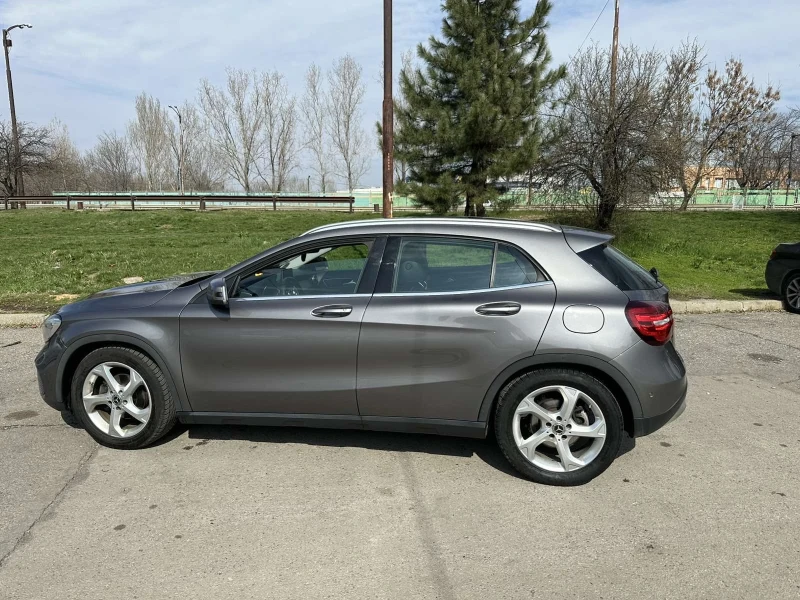 Mercedes-Benz GLA, снимка 13 - Автомобили и джипове - 48699493