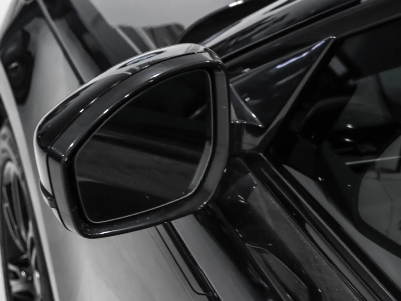 Land Rover Range Rover Velar * P250 S / Black Pack / Meridian Sound / Panoramic, снимка 12 - Автомобили и джипове - 52848463