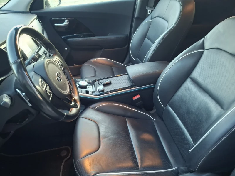 Kia Niro Electric * * 64kw* * 204k.c Exclusive , снимка 12 - Автомобили и джипове - 52850540