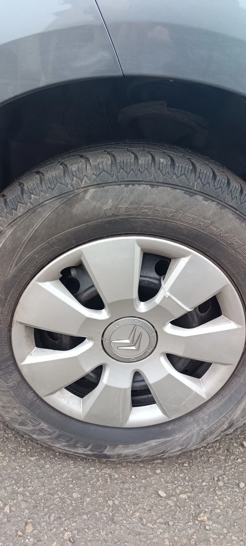 Citroen C-Crosser, снимка 10 - Автомобили и джипове - 53000587