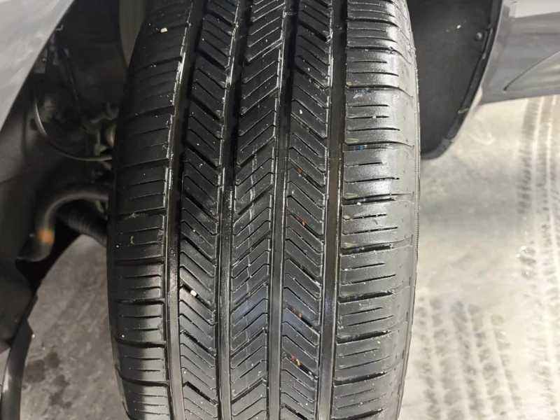 Porsche Macan 2024 AWD * CARFAX * БЕЗ ПЪРВОНАЧАЛНА ВНОСКА, снимка 17 - Автомобили и джипове - 53027078