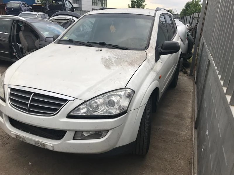 SsangYong Kyron 2.0crdi 4x4, снимка 1 - Автомобили и джипове - 18364520