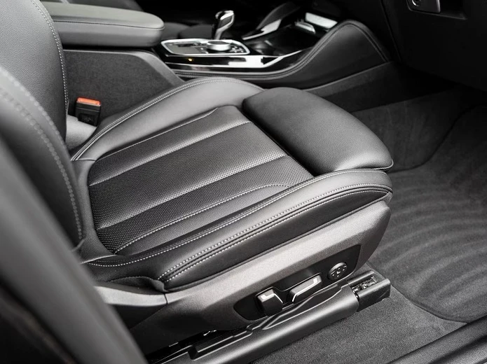 BMW X4 30i xDrive = M-Sport = Shadow Line Гаранция, снимка 11 - Автомобили и джипове - 55430984