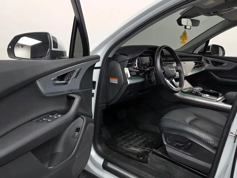 Audi Q7, снимка 10 - Автомобили и джипове - 56689600