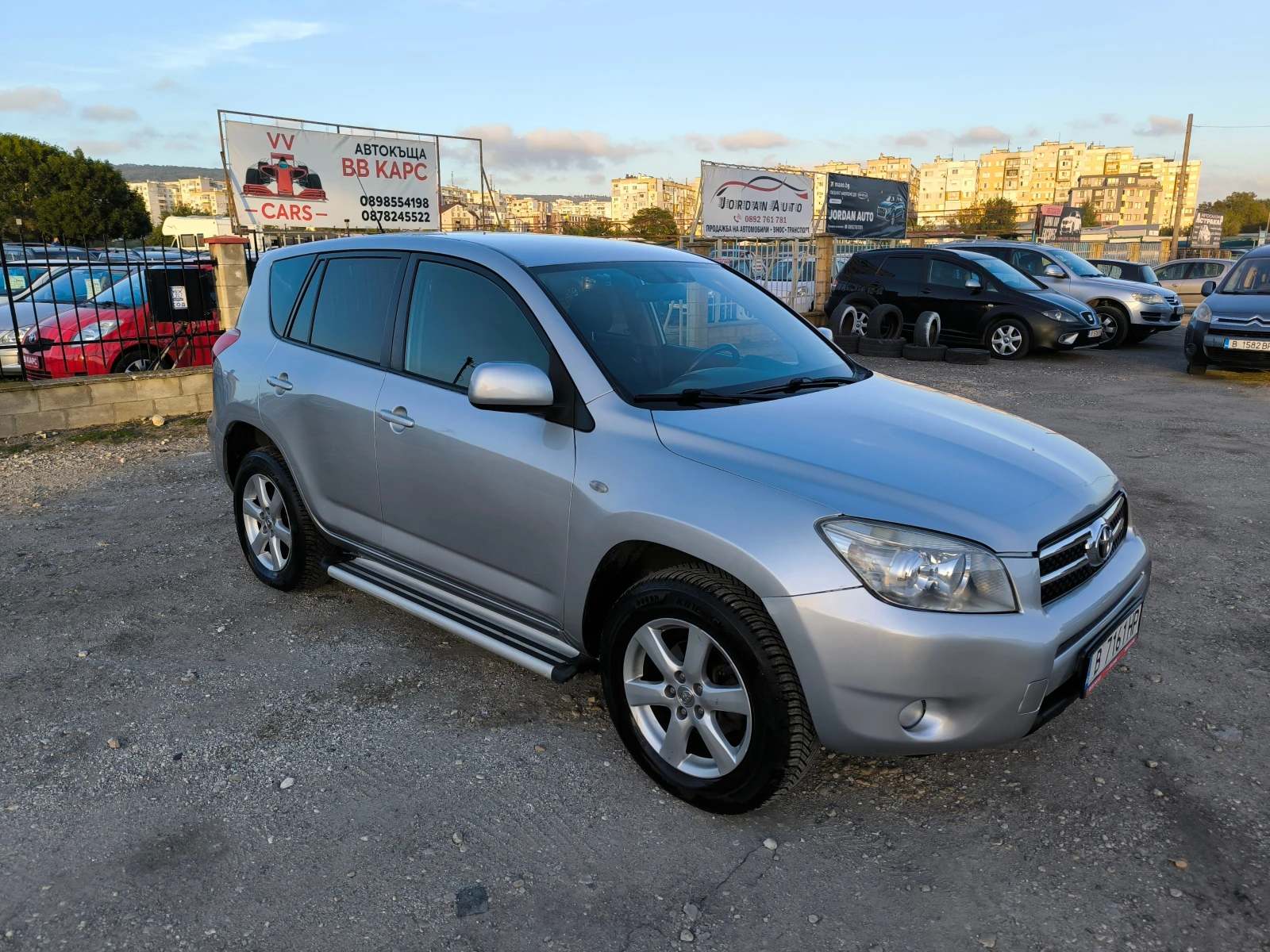 Toyota Rav4 2.2 D4D 4x4 - изображение 2