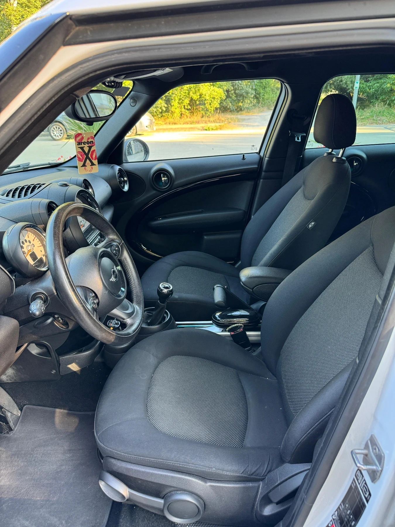 Mini Countryman Отличен Mini Cooper Countryman 1.6 D  - изображение 9