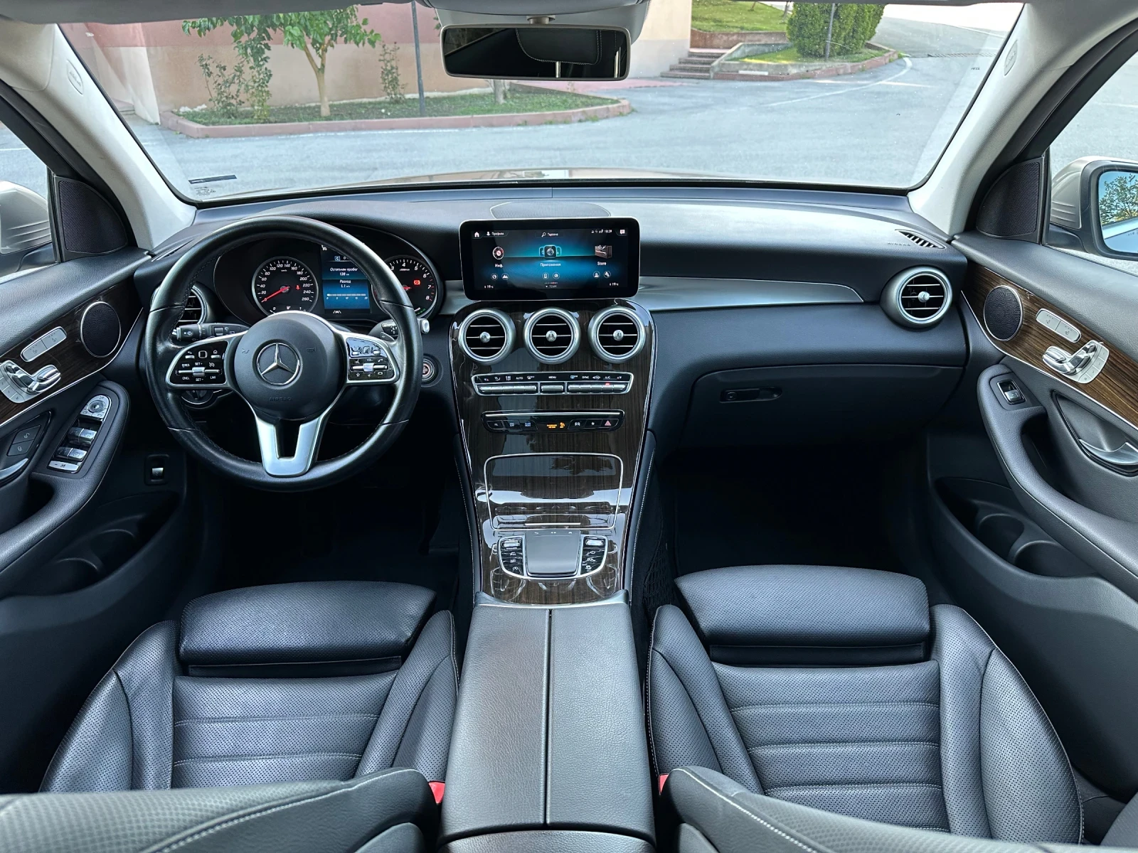 Mercedes-Benz GLC 300 4Matic* Подгрев* Обдухване* Панорама - изображение 9