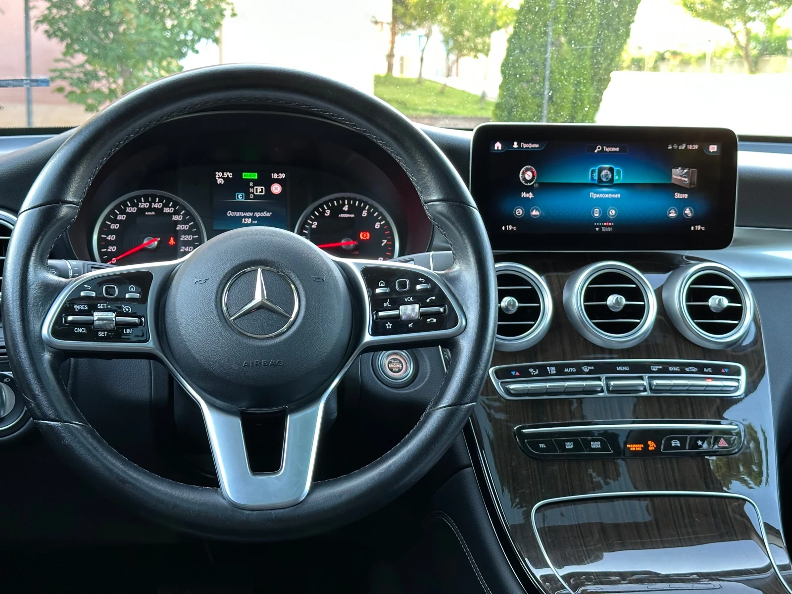 Mercedes-Benz GLC 300 4Matic* Подгрев* Обдухване* Панорама - изображение 8