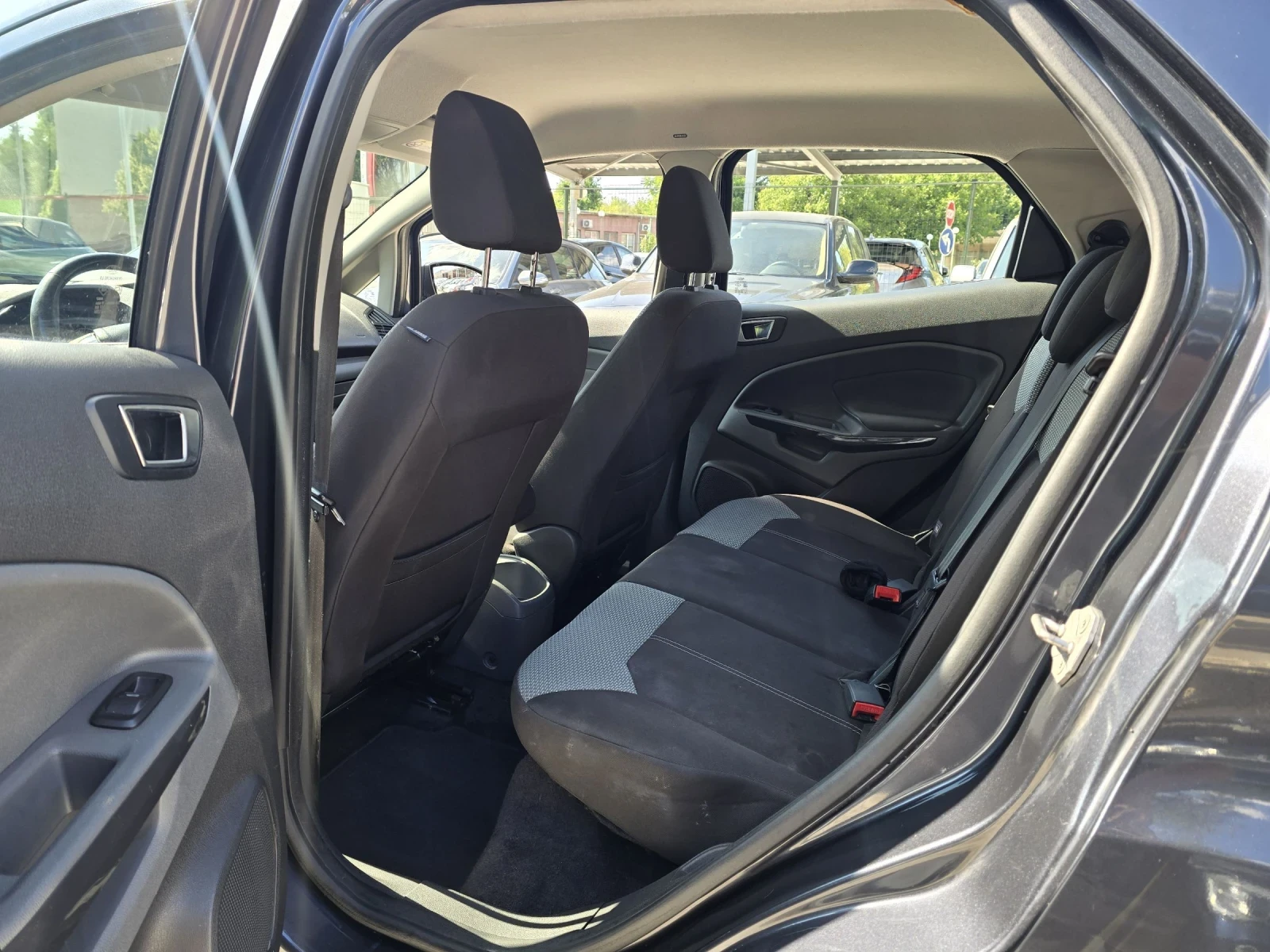 Ford EcoSport 1.5 90.  | Mobile.bg   11