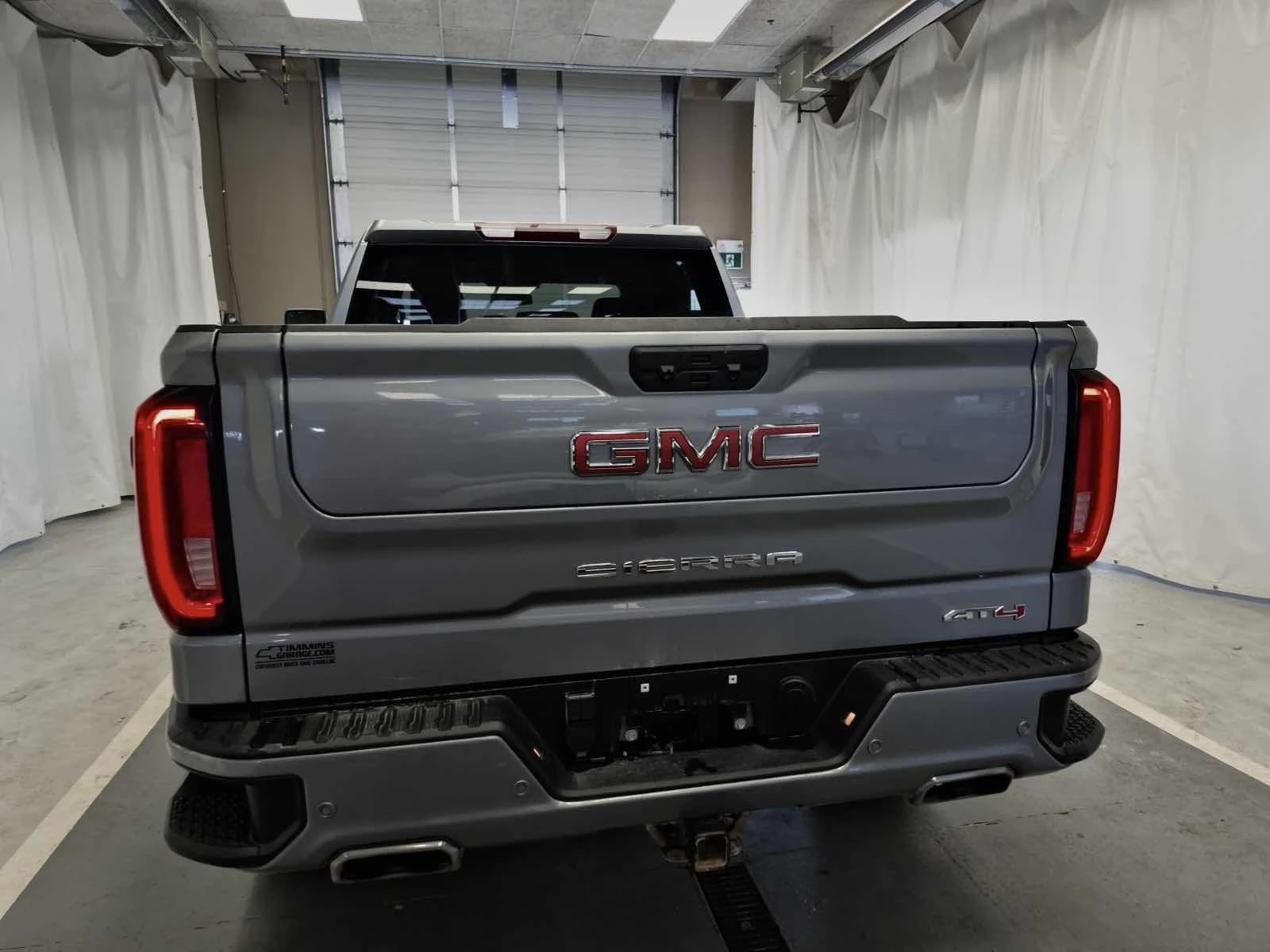 Gmc Sierra * 1500 * 4WD * Crew * Cab * AT4 - изображение 8