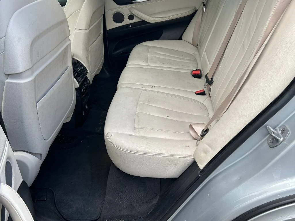BMW X5 xDrive35d * CARFAX* ОПЦИЯ ЗА ФИНАНСИРАНЕ*  - изображение 10