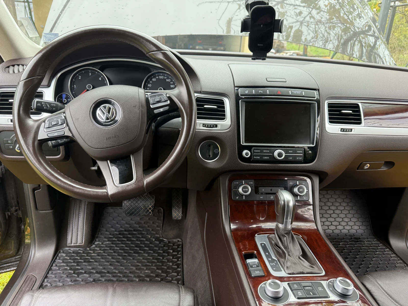 VW Touareg  - изображение 10