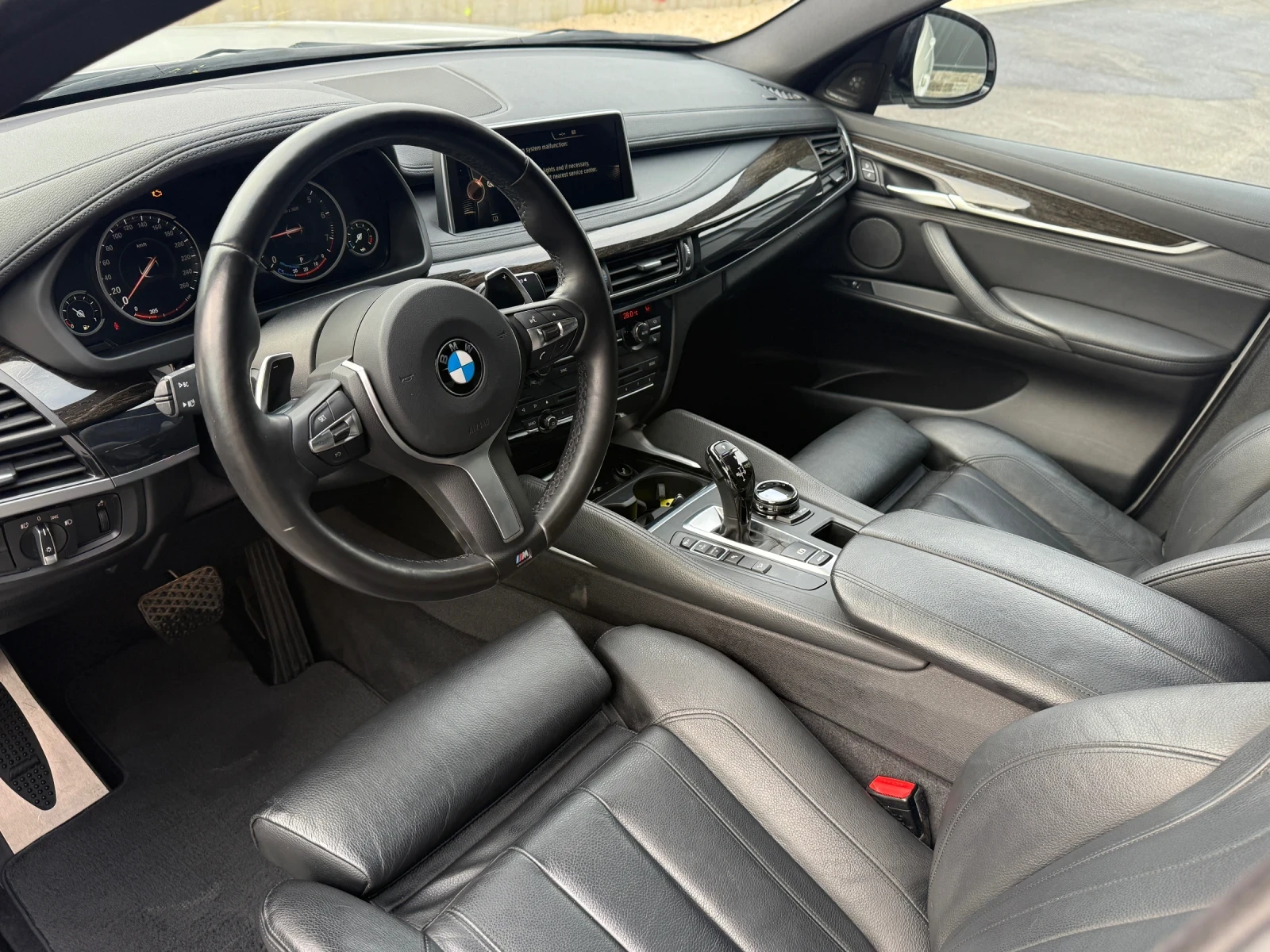 BMW X6 3.5i, M  - изображение 10