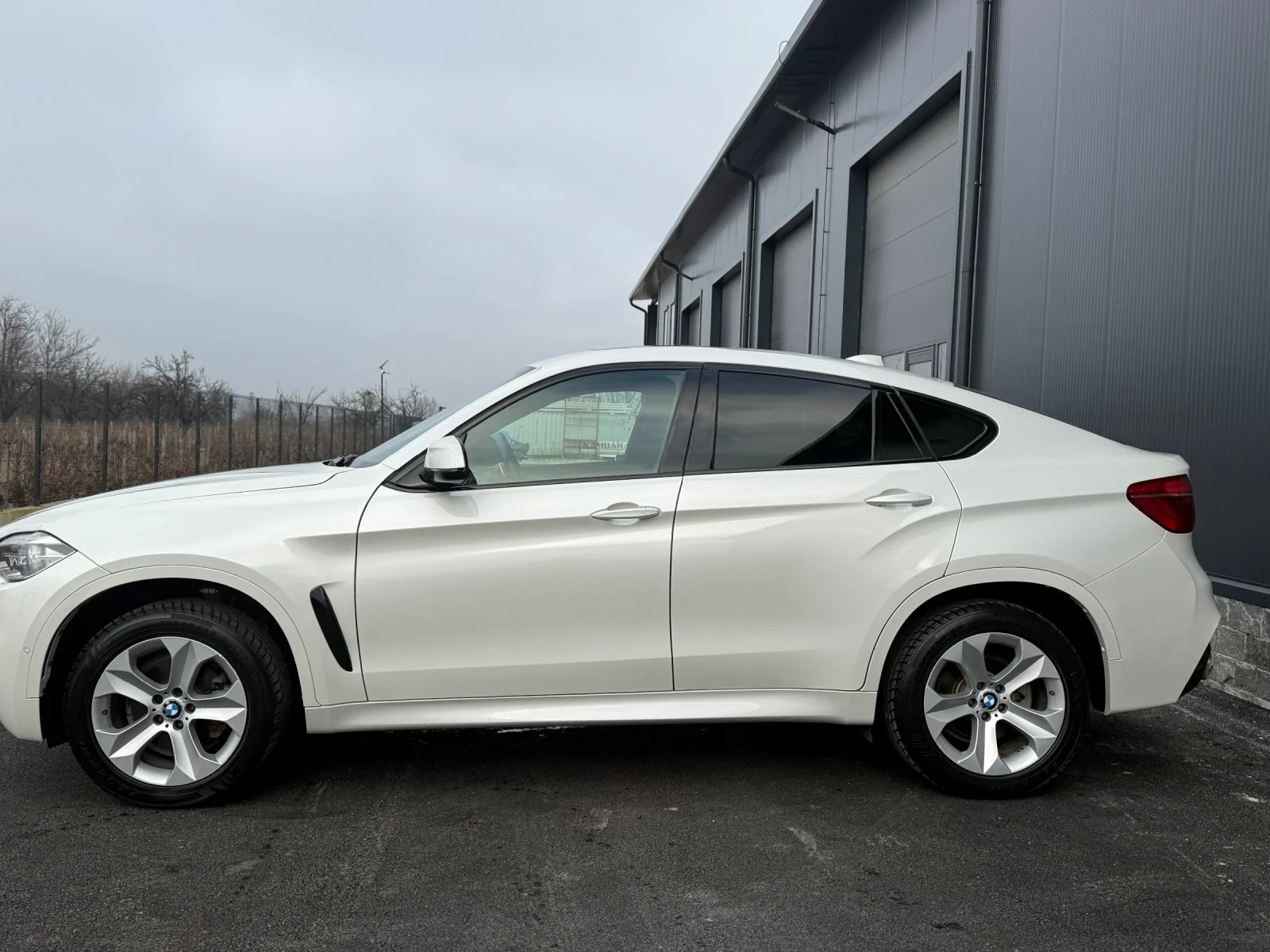 BMW X6 3.5i, M  - изображение 5