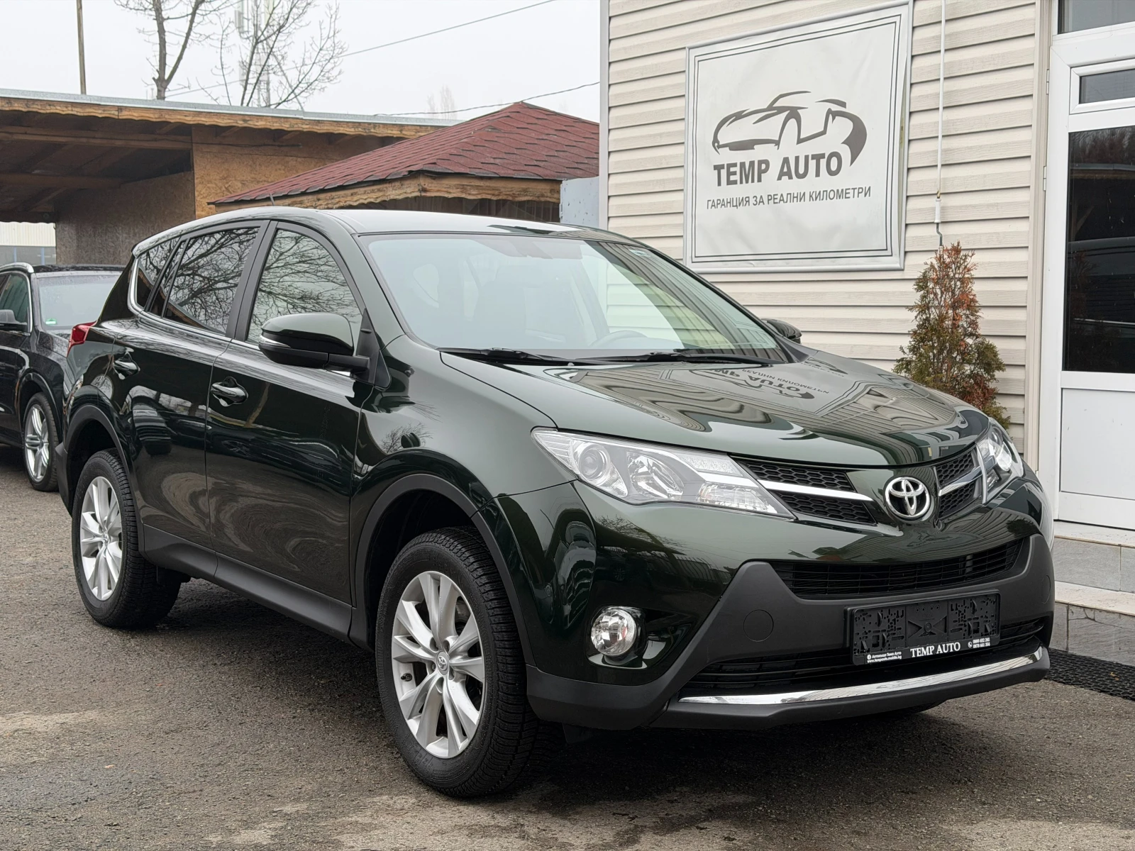 Toyota Rav4 2.0i* 4x4* СЕРВИЗНА КНИЖКА С ПЪЛНА ИСТОРИЯ В ТОЙОТ - изображение 3