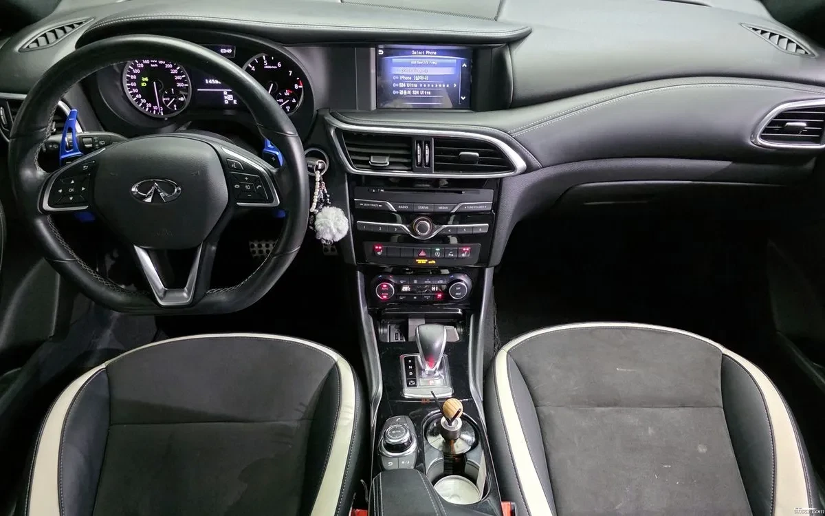 Infiniti Q30 * ПОДГРЕВ * ПАНОРАМА * КАМЕРА, снимка 7 - Автомобили и джипове - 54414484
