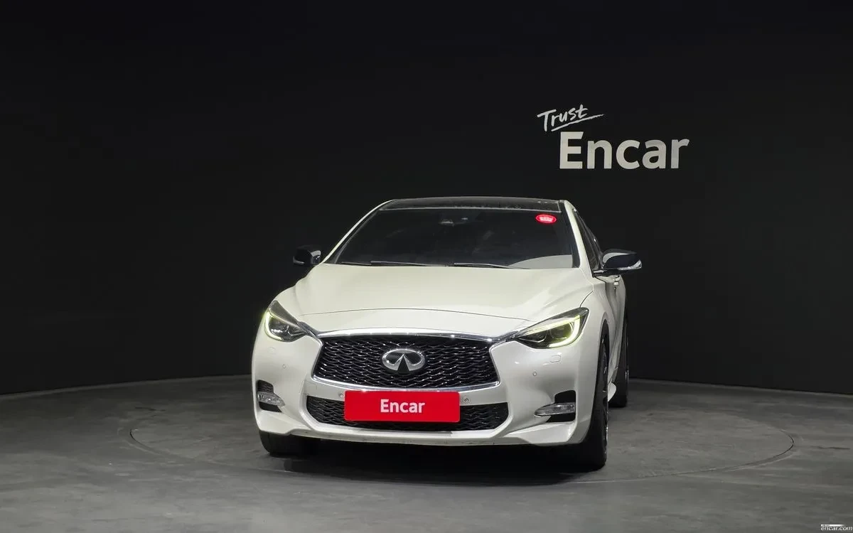 Infiniti Q30 * ПОДГРЕВ * ПАНОРАМА * КАМЕРА, снимка 3 - Автомобили и джипове - 54414484