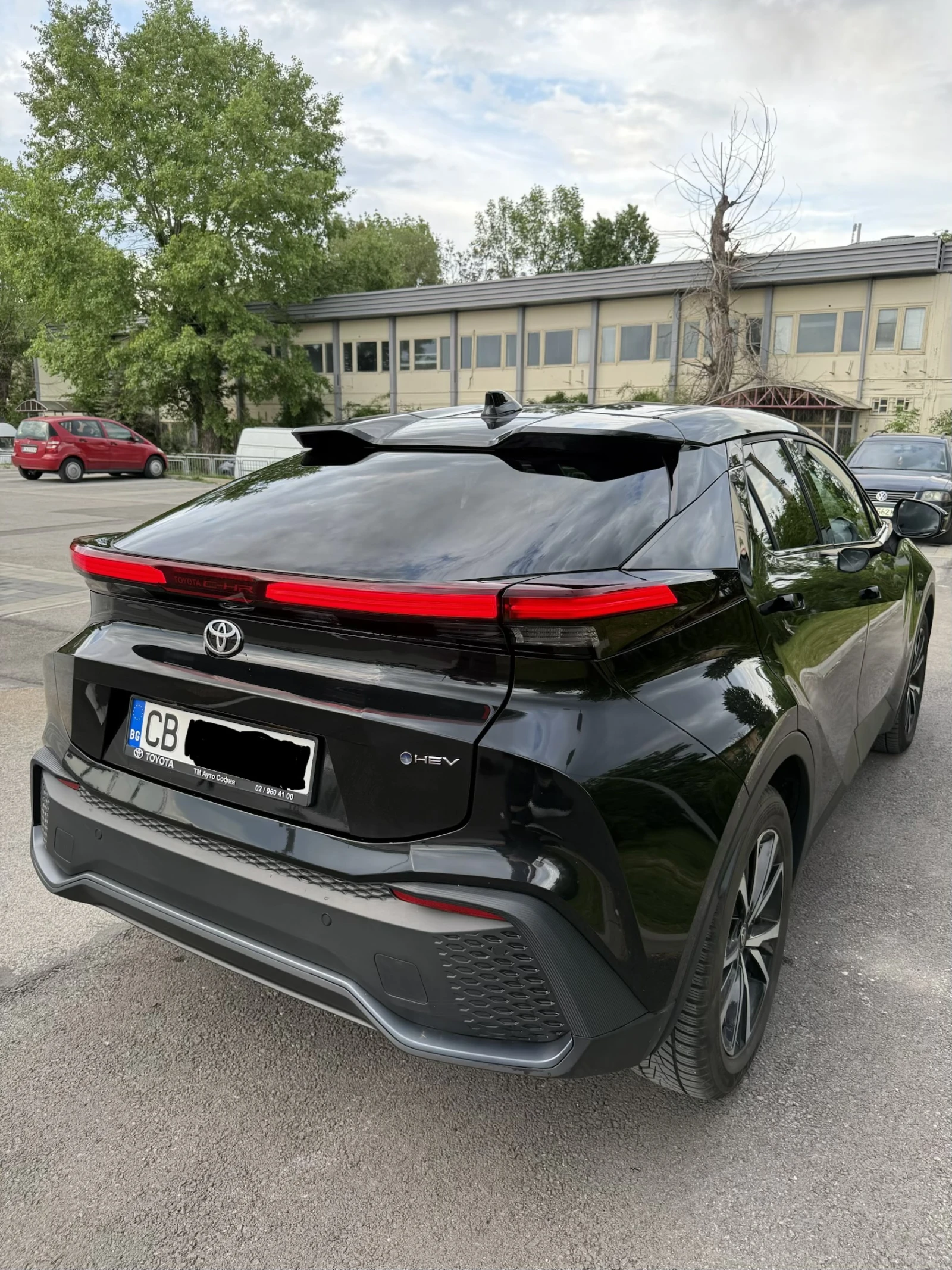 Toyota C-HR 1.8 Club, снимка 2 - Автомобили и джипове - 54496862