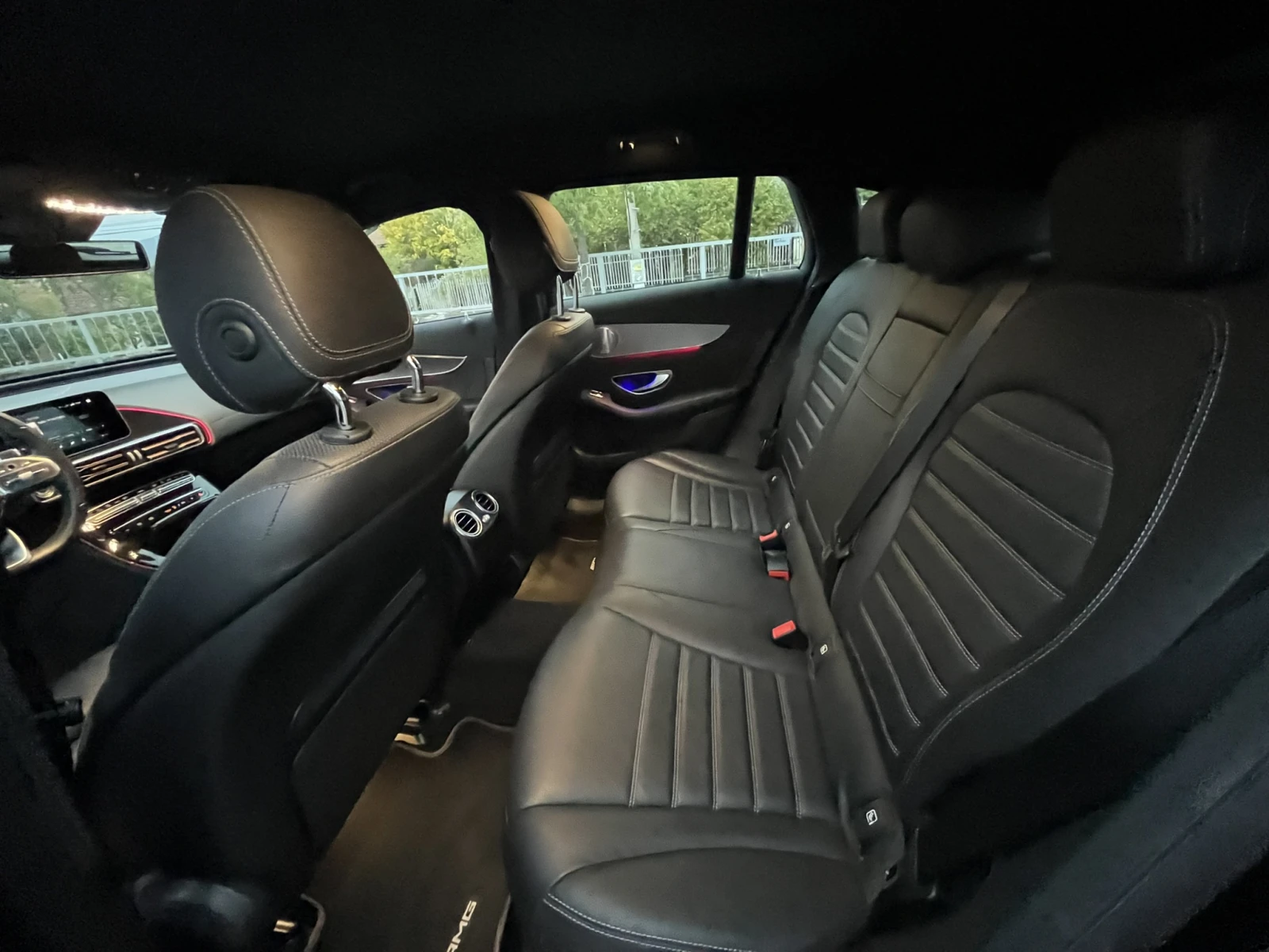 Mercedes-Benz EQC EQC400, снимка 11 - Автомобили и джипове - 54770375