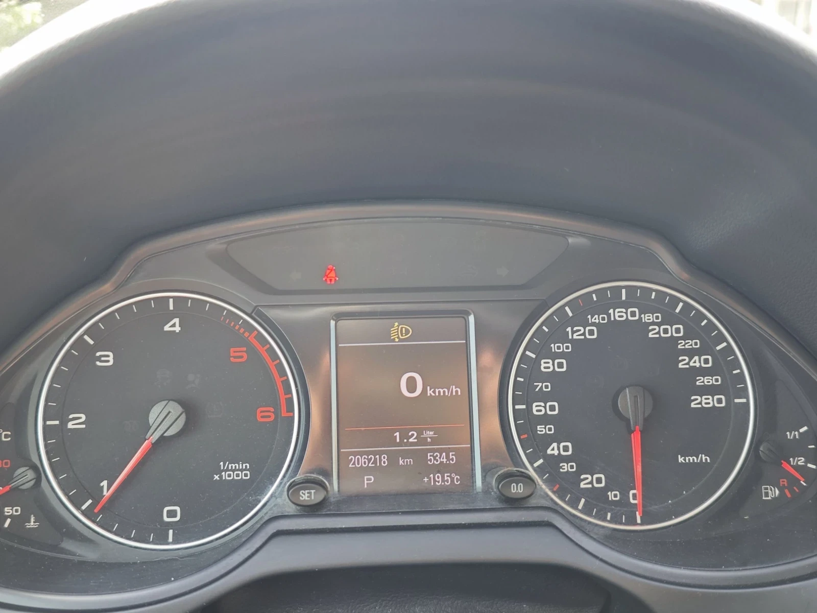 Audi Q5, снимка 10 - Автомобили и джипове - 54743132