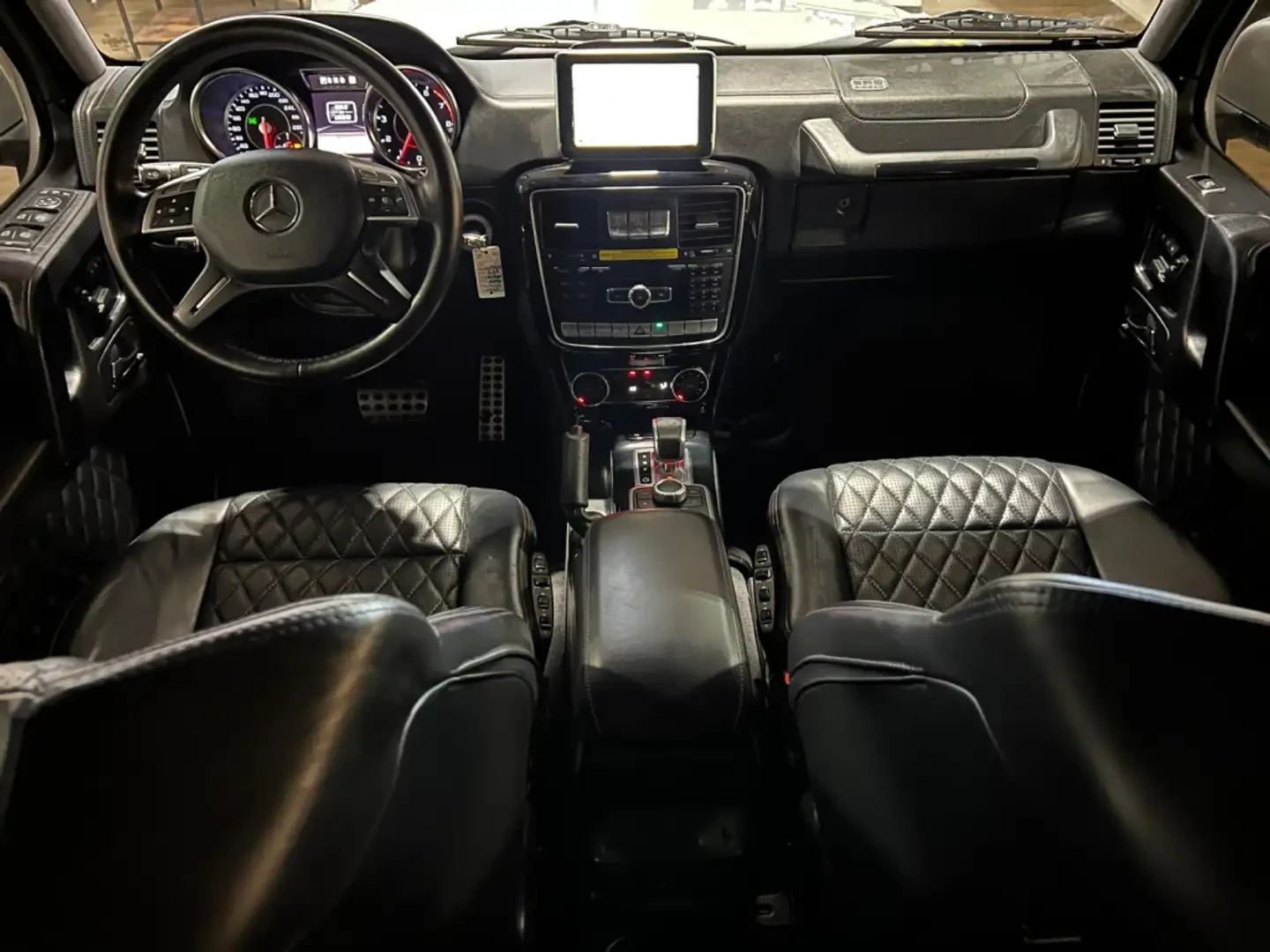 Mercedes-Benz GL 63 AMG HARMON* KARDON* ОБДУХВАНЕ* МЪРТВА* ТОЧКА* КАМЕРА* , снимка 7 - Автомобили и джипове - 54945238