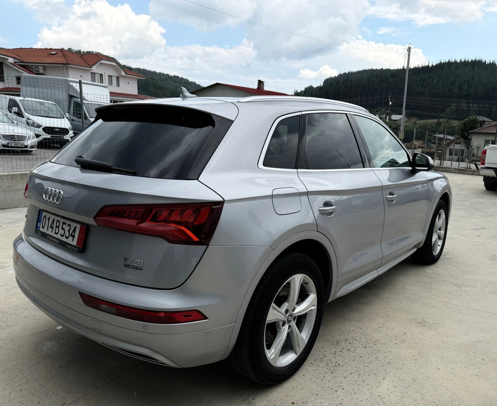 Audi Q5 2.0TFSI Progressiv Quattro, снимка 4 - Автомобили и джипове - 55147128