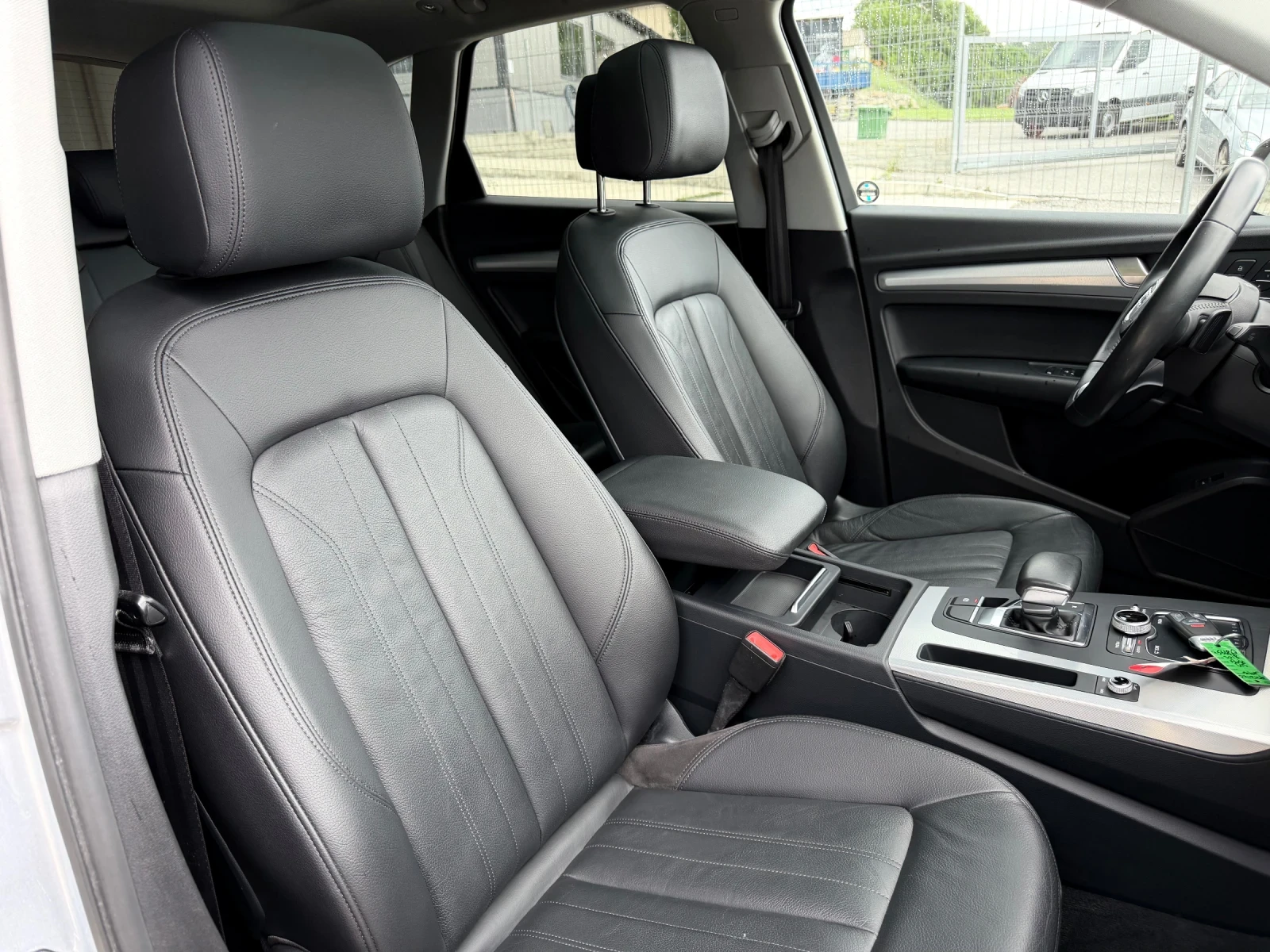 Audi Q5 2.0TFSI Progressiv Quattro, снимка 7 - Автомобили и джипове - 55147128