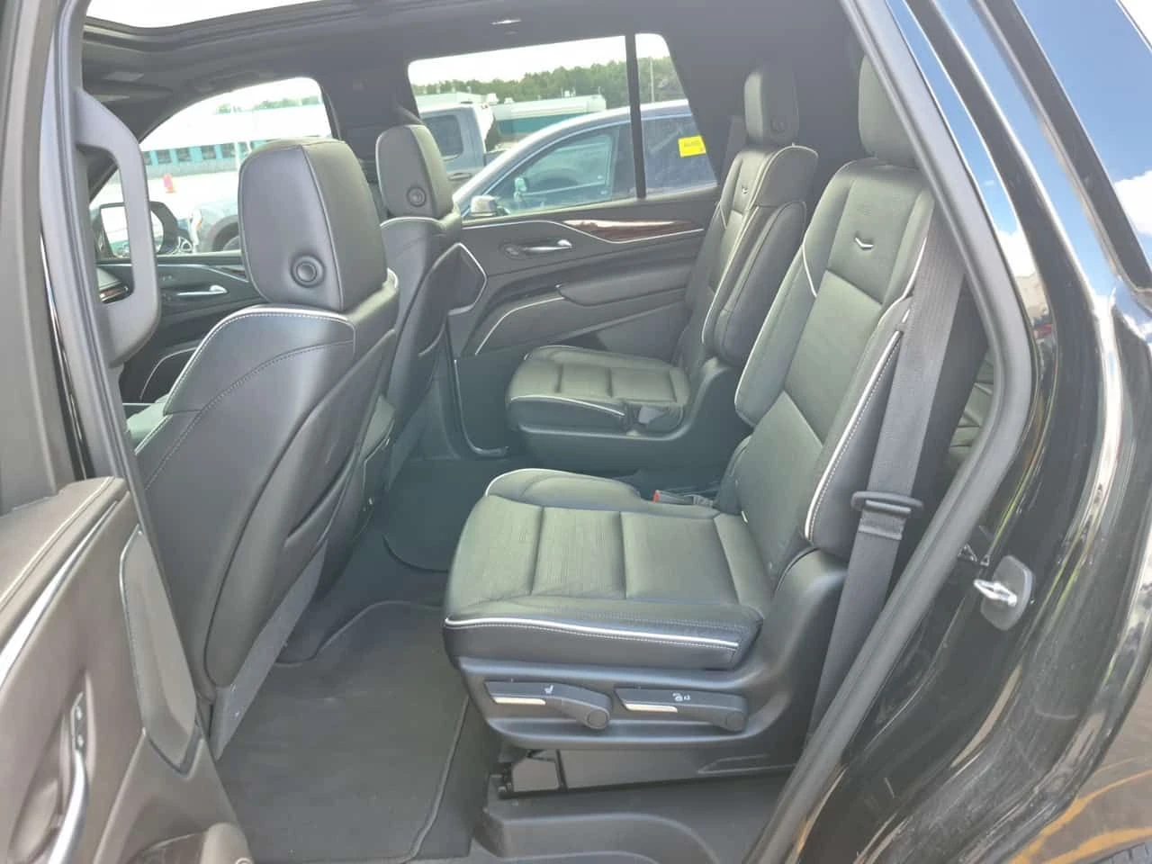 Cadillac Escalade PREMIUM LUXURY/CARFAX/360/ДИСТРОНИК/, снимка 12 - Автомобили и джипове - 55707264