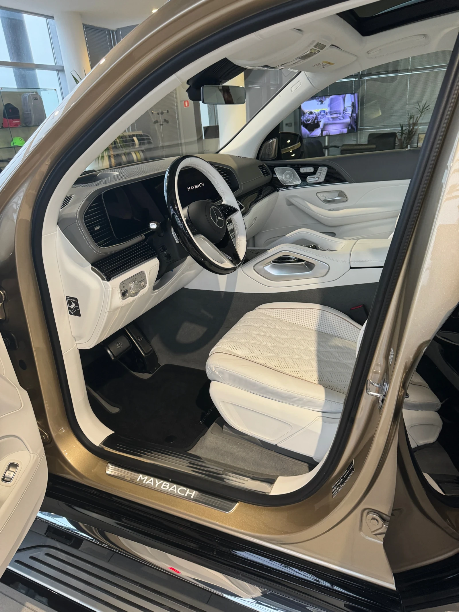 Mercedes-Benz GLS 600 Maybach GLS 600 FULL OPTIONS FULL LEATHER TWO TONE | Mobile.bg � ����������� 8