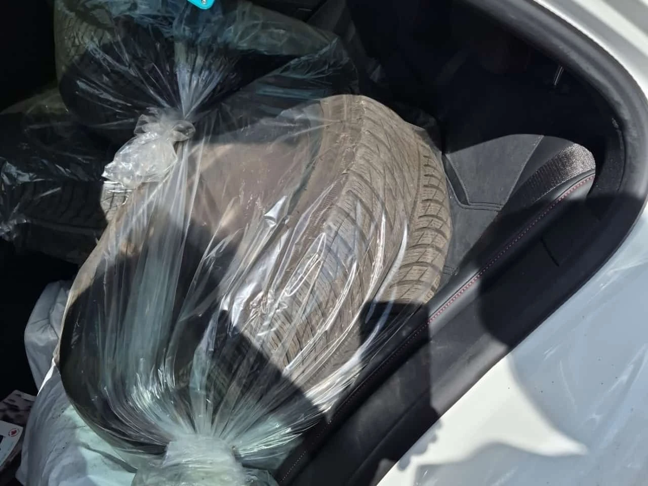 Mercedes-Benz C 43 AMG * PARK ASSIST * BLIND SPOT * KEYLESS * ������� *  | Mobile.bg � ����������� 12