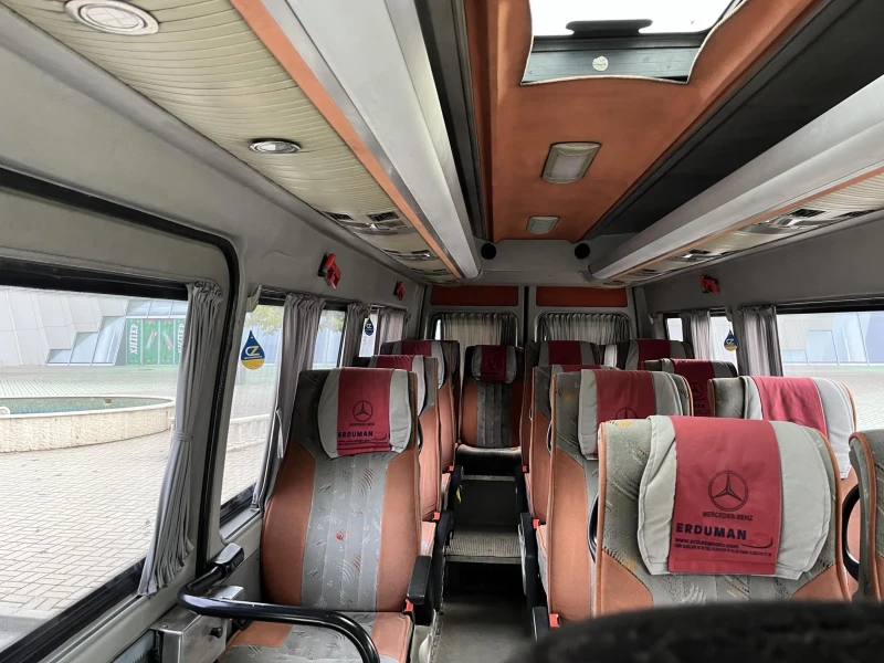 Mercedes-Benz Sprinter 413 Автобус , снимка 9 - Бусове и автобуси - 47283521