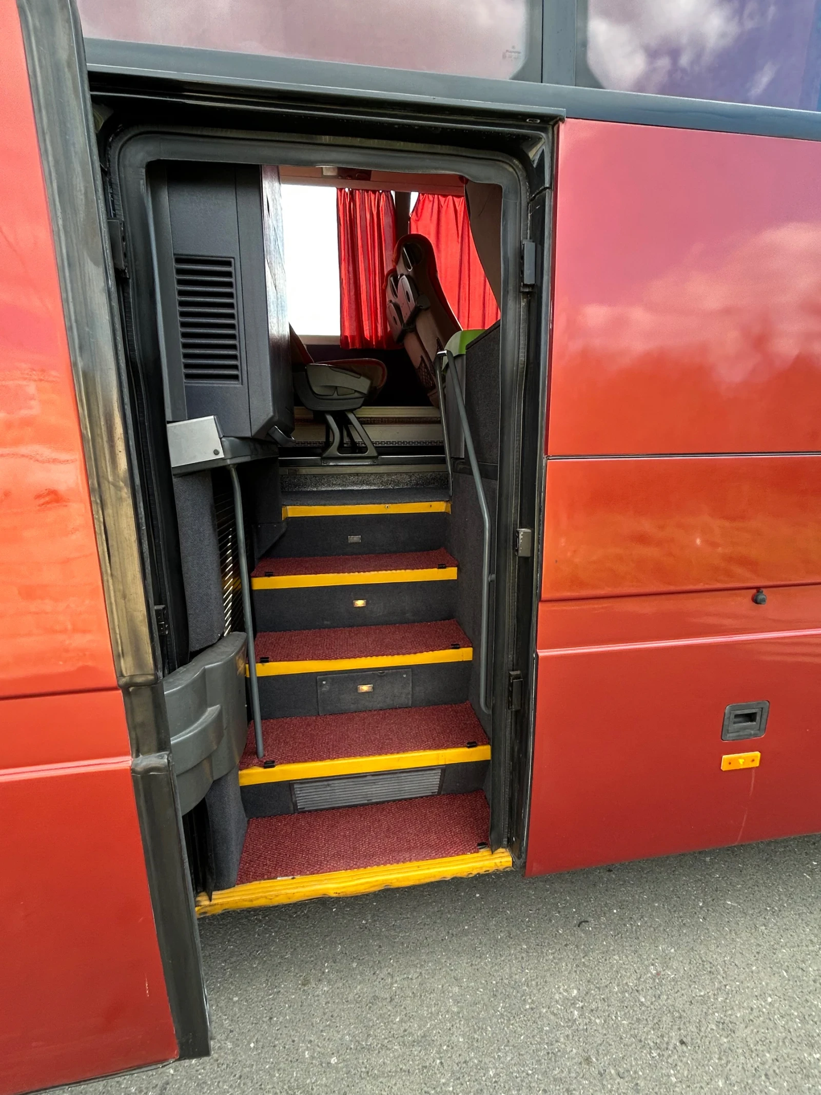 Mercedes-Benz Tourismo O 350 RHD | Mobile.bg   13