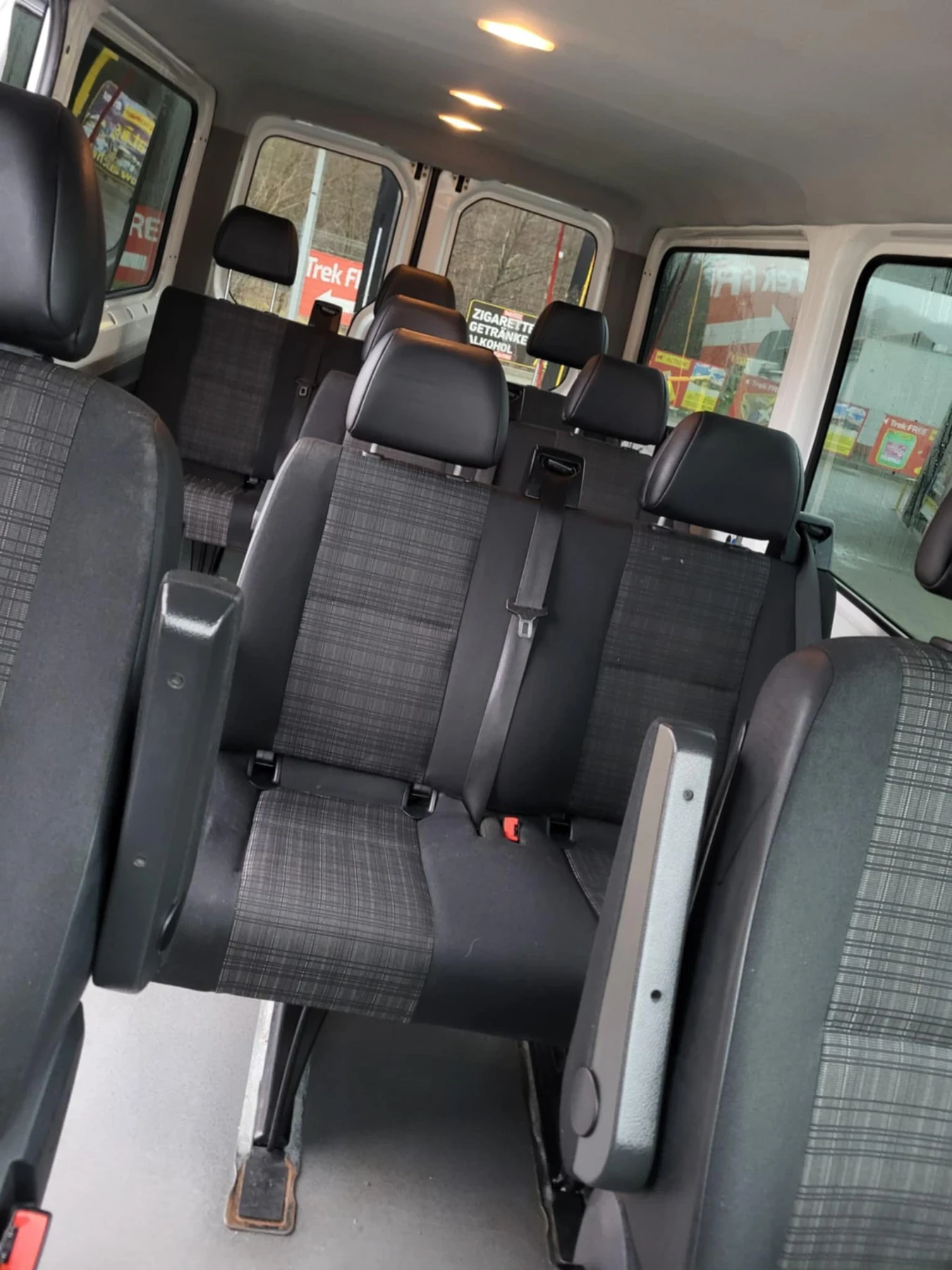 Mercedes-Benz Sprinter 216, снимка 9 - Бусове и автобуси - 54713581