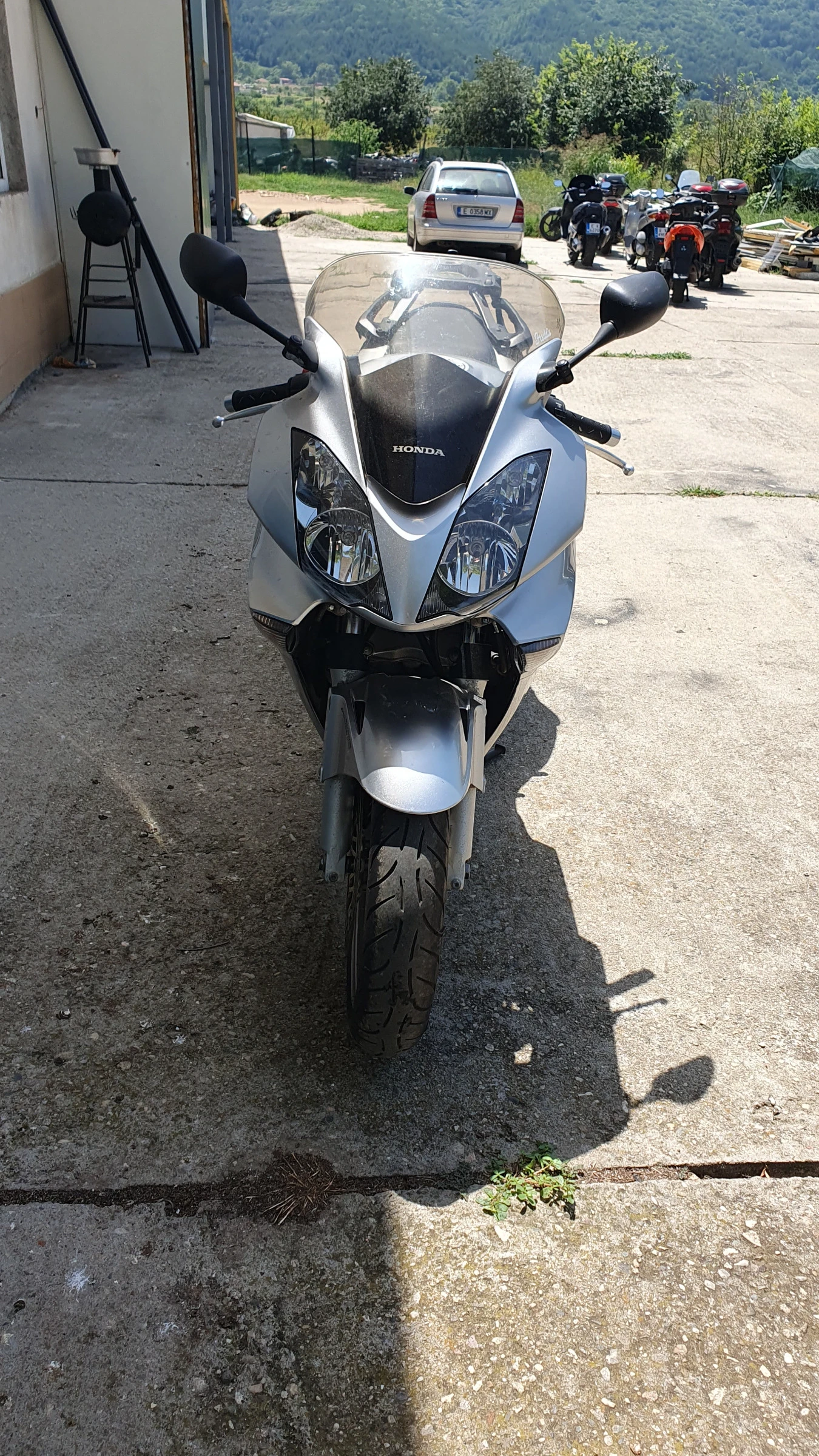 Honda Vfr Perfekten barter za banicharka, снимка 1