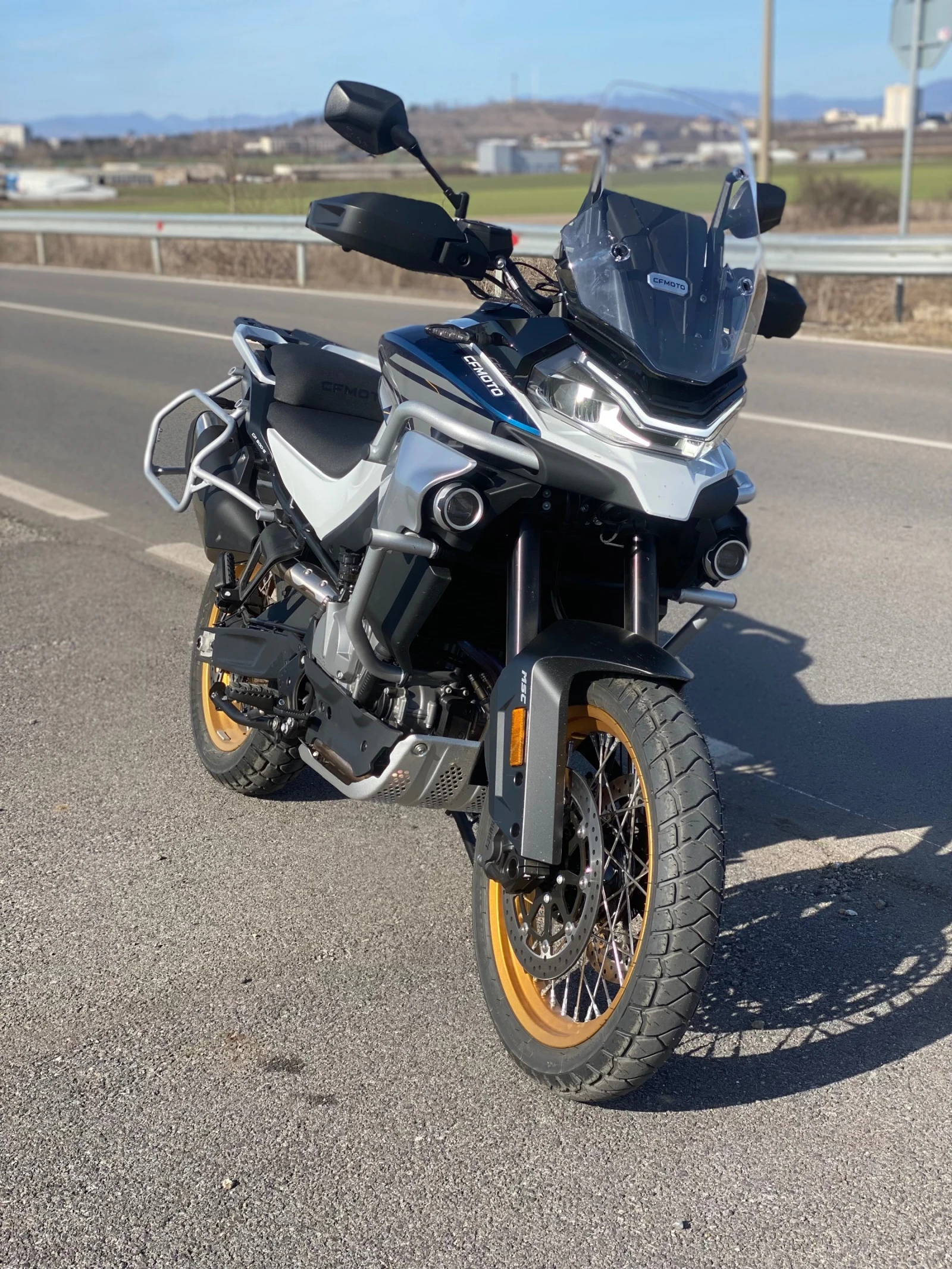 Cfmoto MT 800 Explore