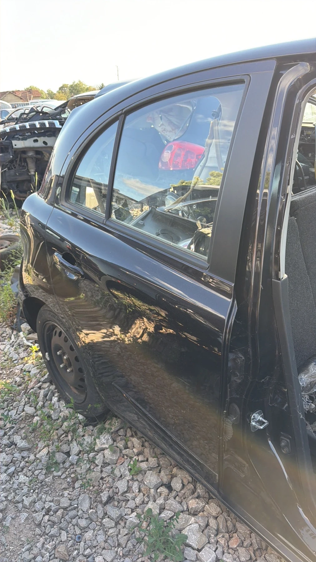 Задна дясна врата  NISSAN MICRA K13, снимка 2 - Части - 54703821