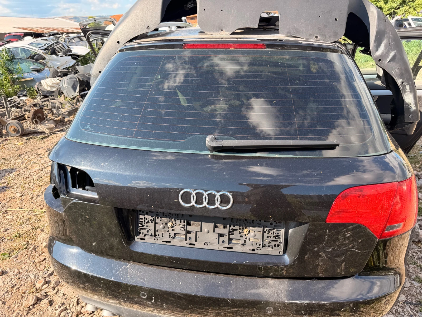 Заден капак със стъкло  AUDI A4 B7 AVANT/Комби