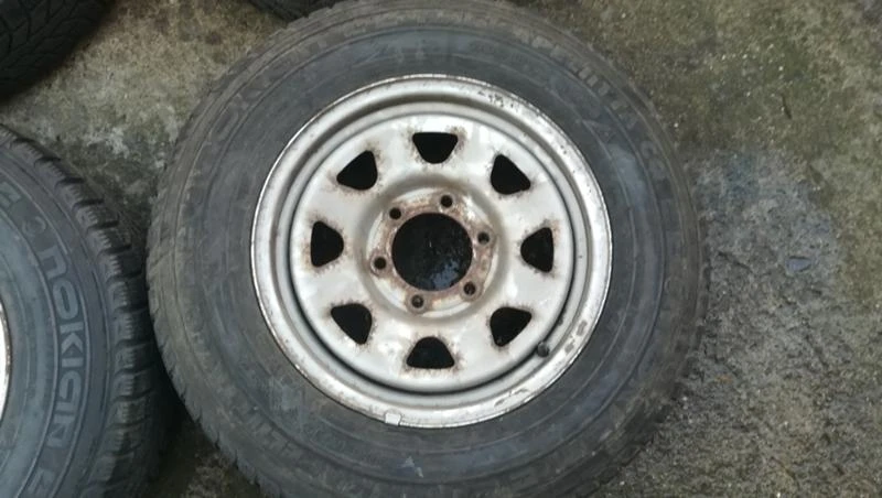 Гуми с джанти Maxxis 205/80R16, снимка 3 - Гуми и джанти - 26788633