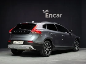 Volvo V40 Cross Country D3, снимка 2