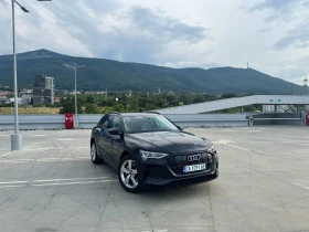     Audi E-Tron 50 quattro