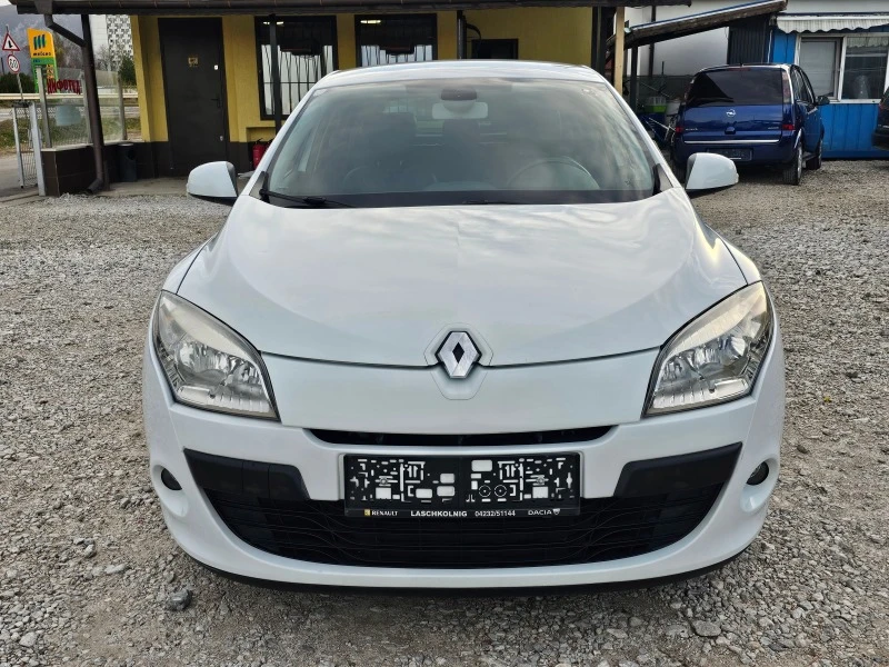 Renault Megane 1, 6 КЛИМАТРОНИК !! РЕАЛНИ КМ. КОЖА !!  , снимка 8 - Автомобили и джипове - 43267057