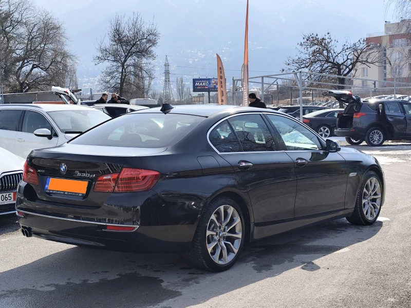 BMW 530 3.0D* X-DRIVE* LED* XENON* КОЖА* АВТОМАТИК* EURO6D, снимка 4 - Автомобили и джипове - 49233813