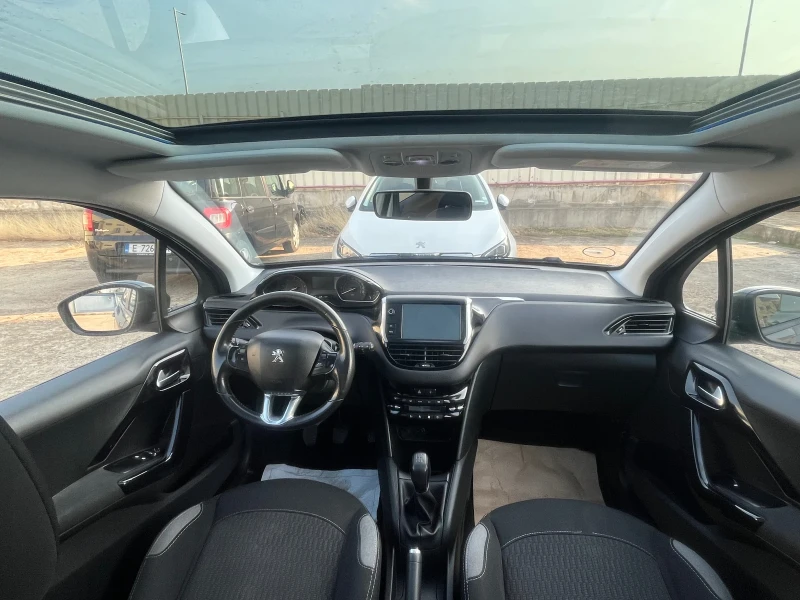 Peugeot 208 1.6Bluehdi 100к.с Панорама, снимка 7 - Автомобили и джипове - 49338659