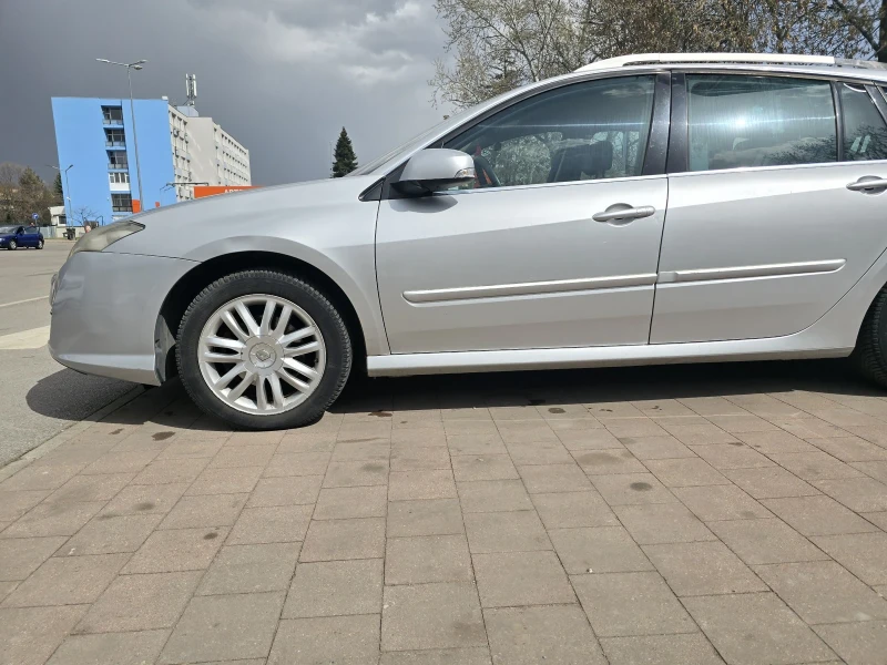 Renault Laguna Initiale Paris, кожа газ.уредба, снимка 10 - Автомобили и джипове - 49576083