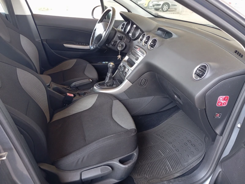 Peugeot 308 1.6, снимка 11 - Автомобили и джипове - 52680404